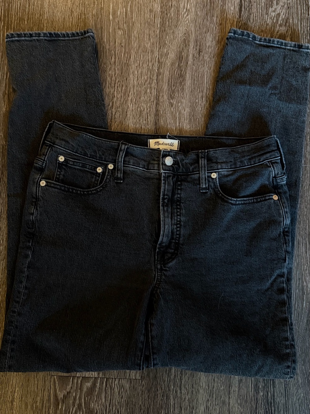 Madewell The Mid-Rise Perfect Vintage Jean 30T | Black Wash Straight Leg Denim